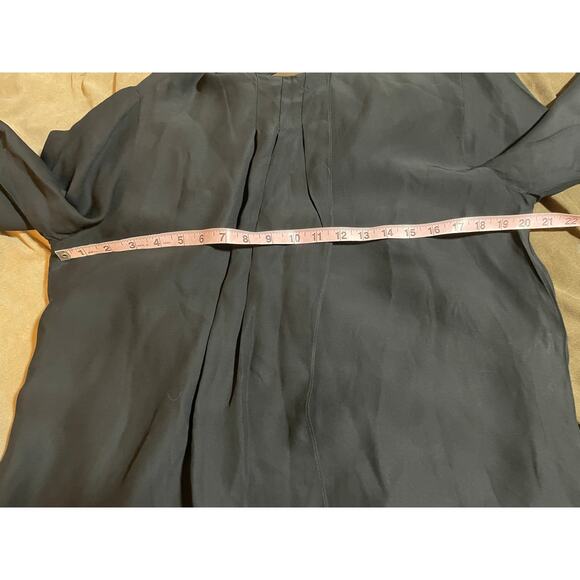 Mossimo Duti long sleeve black flowy clean girl minimalist blouse size 8 - Picture 8 of 10